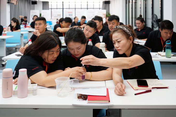 1657179153480087.jpg 4.水質(zhì)檢測(cè)實(shí)驗(yàn).jpg